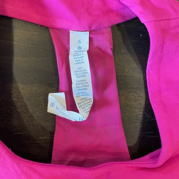 Lululemon workout tops size 6 - Picture 2 of 2